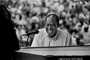 Memphis Slim (photo by Dave Darnell)