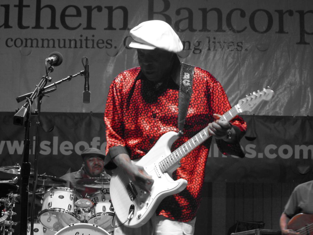 Buddy Guy at the 2011 King Biscuit Blues Festival