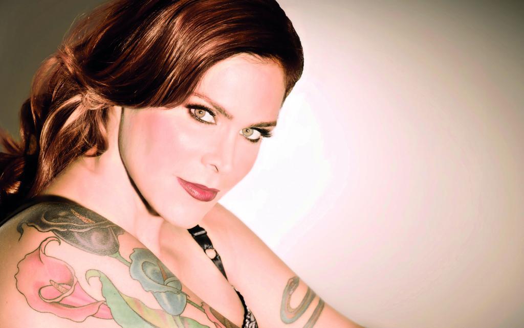 Beth Hart (Photo by Jeff Katz)