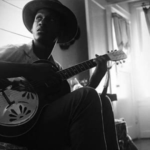 2- leon bridges