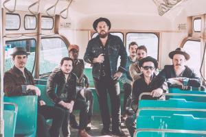 Nathaniel Rateliff & The Night Sweats