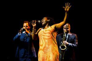 sharon-jones-and-the-dap-kings