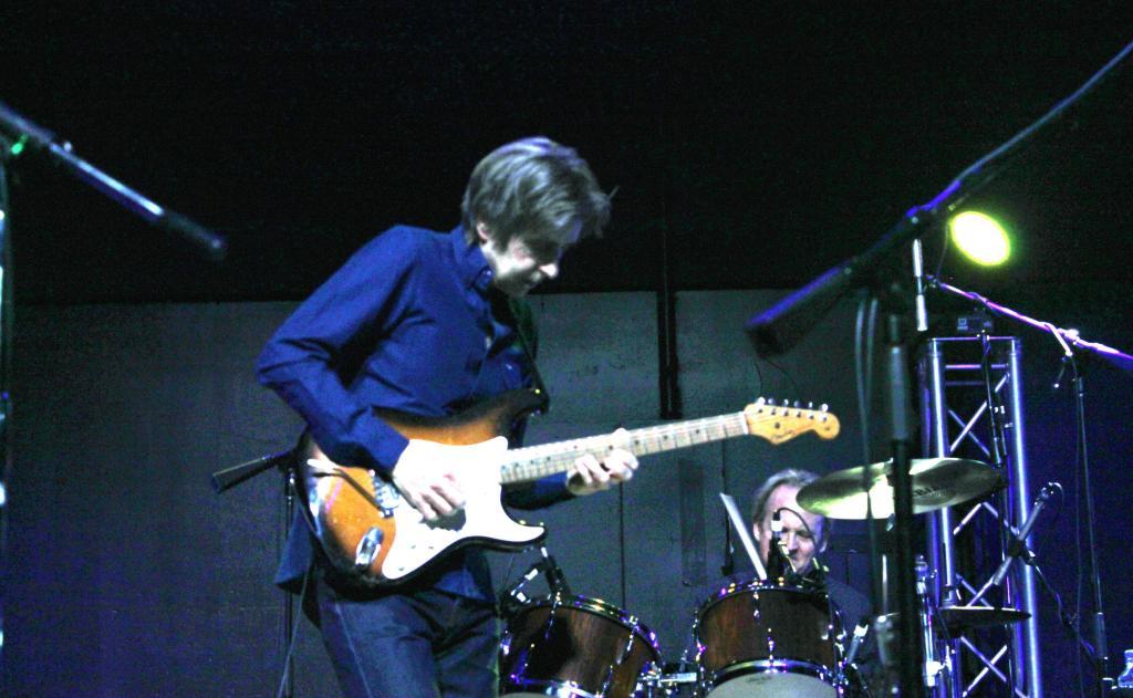 Eric Johnson at the Voodoo Lounge