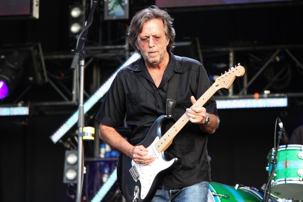 Pretending (Eric Clapton song) - Wikipedia