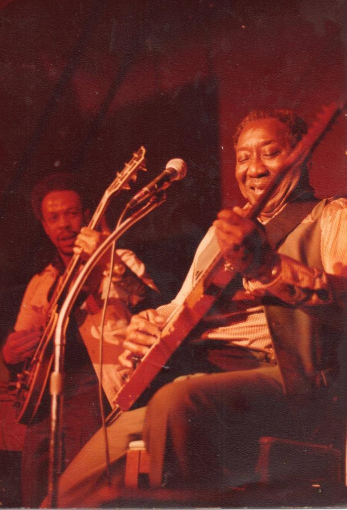 John Primer with Muddy Waters 1981 Blues House Productions