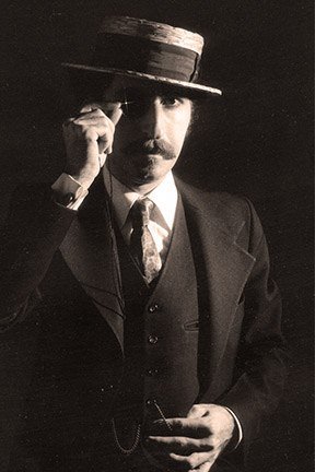 Leon Redbone monacle