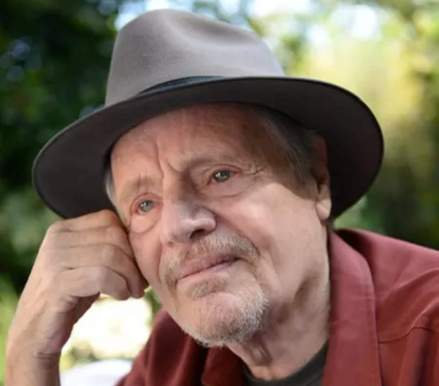 Delbert McClinton Revitalizes ’50s Drinking Anthem ‘One Scotch, One Bourbon, One Beer’