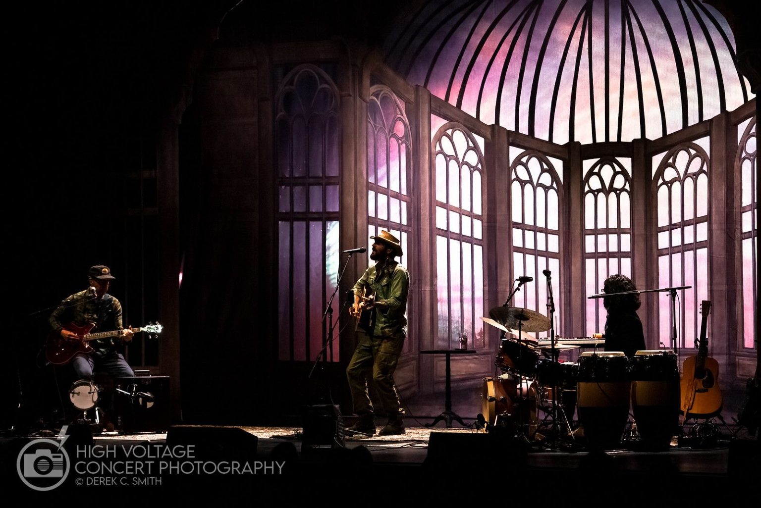 Ray LaMontagne and Kiely Connell Breathe Life Into Chicago Theatre