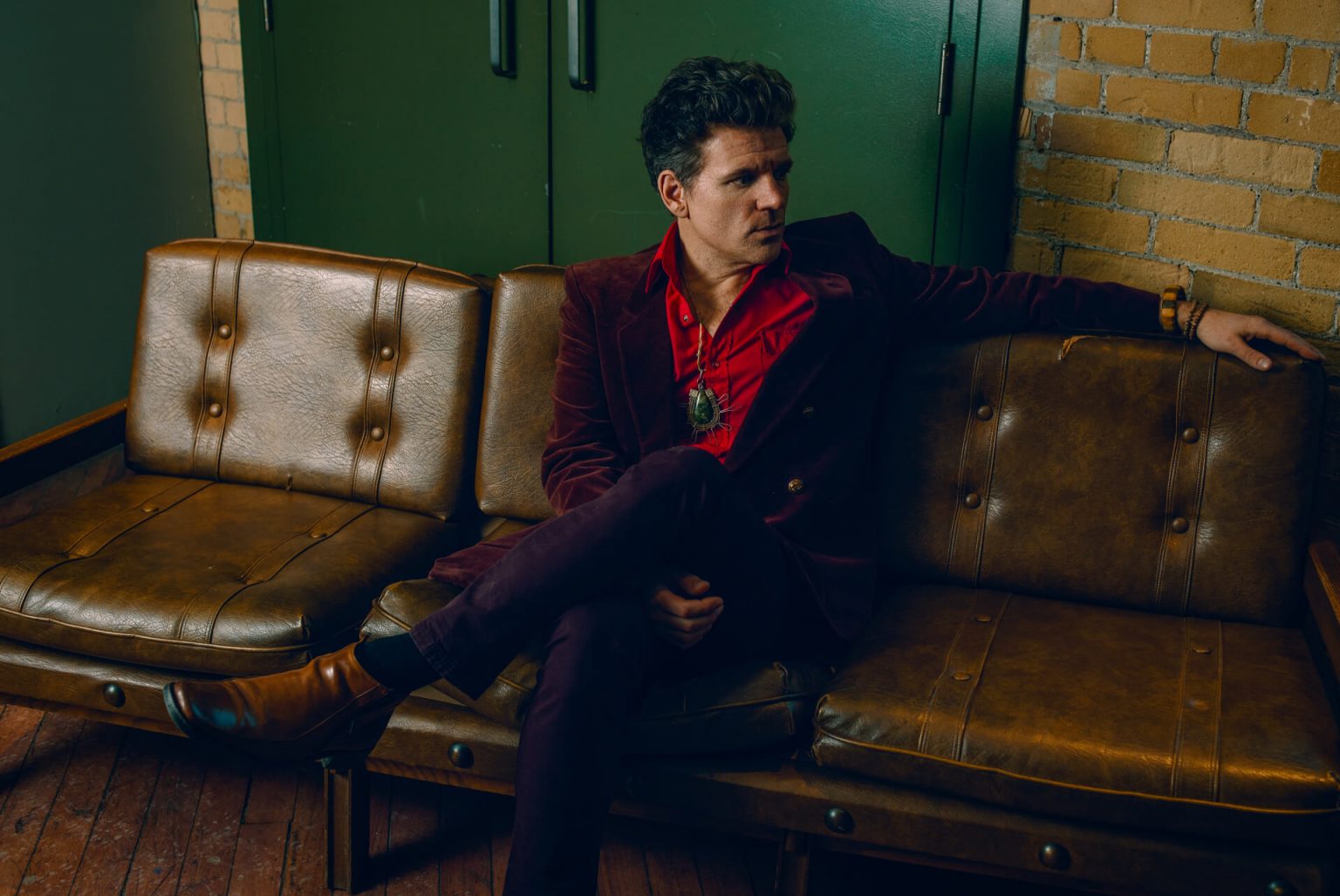 World Premiere Video – ‘Trust in Me’ by Chris Antonik