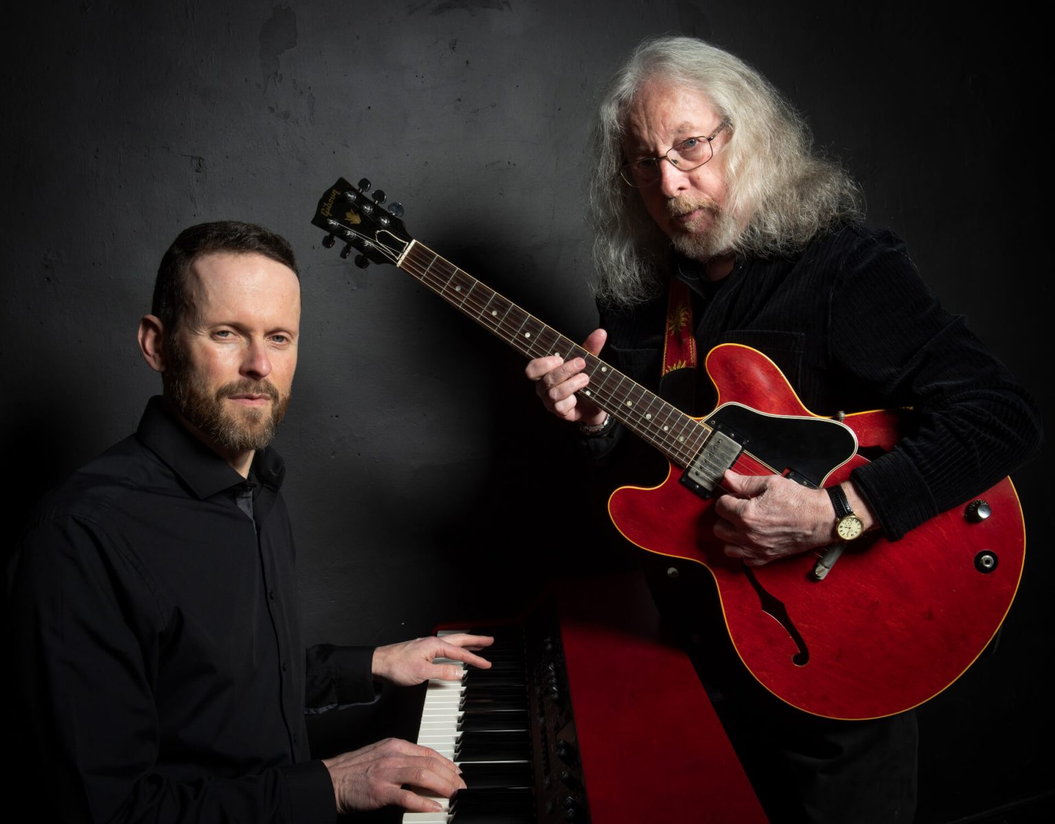 World Premiere Video – ‘Road to the Blues’ by Dave Thomas