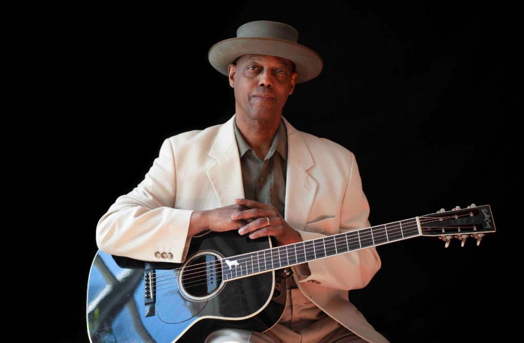 Eric Bibb to Release New Album ‘Ridin’