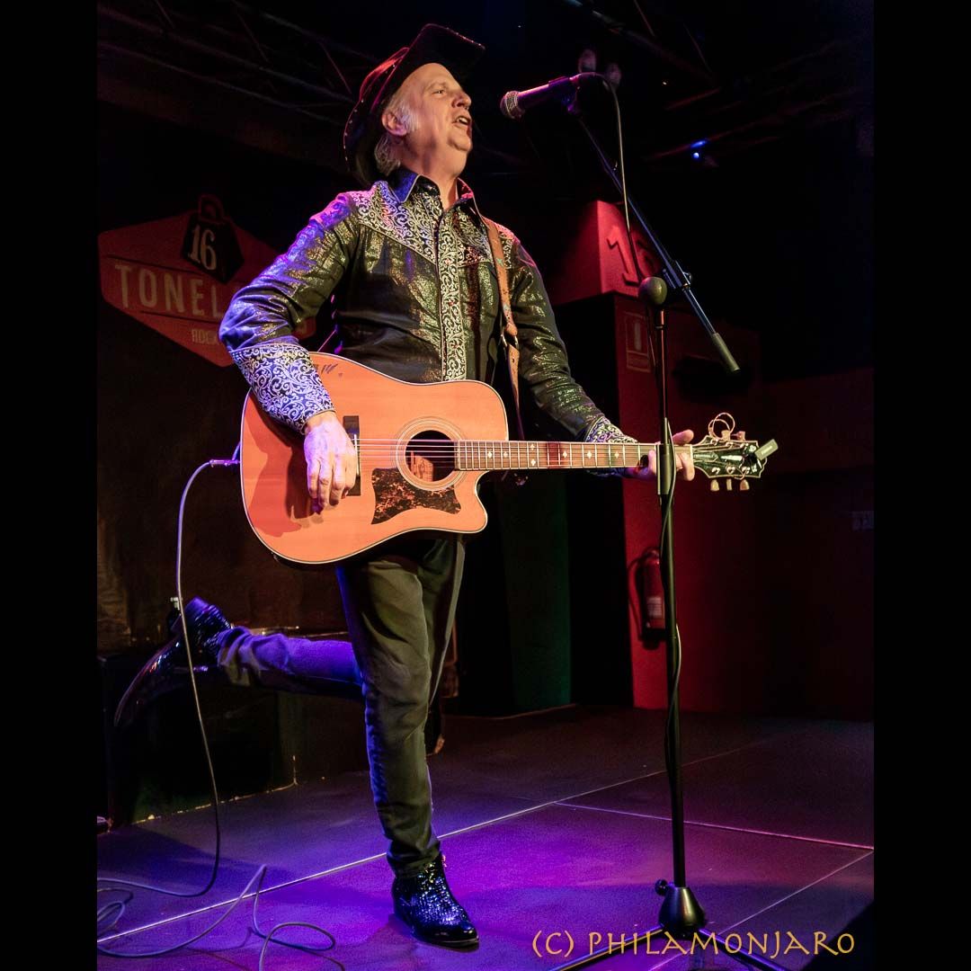 Review/Gallery: Jason Ringenberg’s Barnstorming Europe 2023 Tour at 16 ...