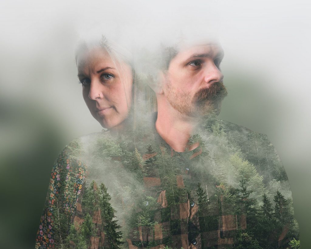 In Tune With National Park Radio – Husband And Wife Folk Duo Celebrate Life, Love, And Difficult Choices