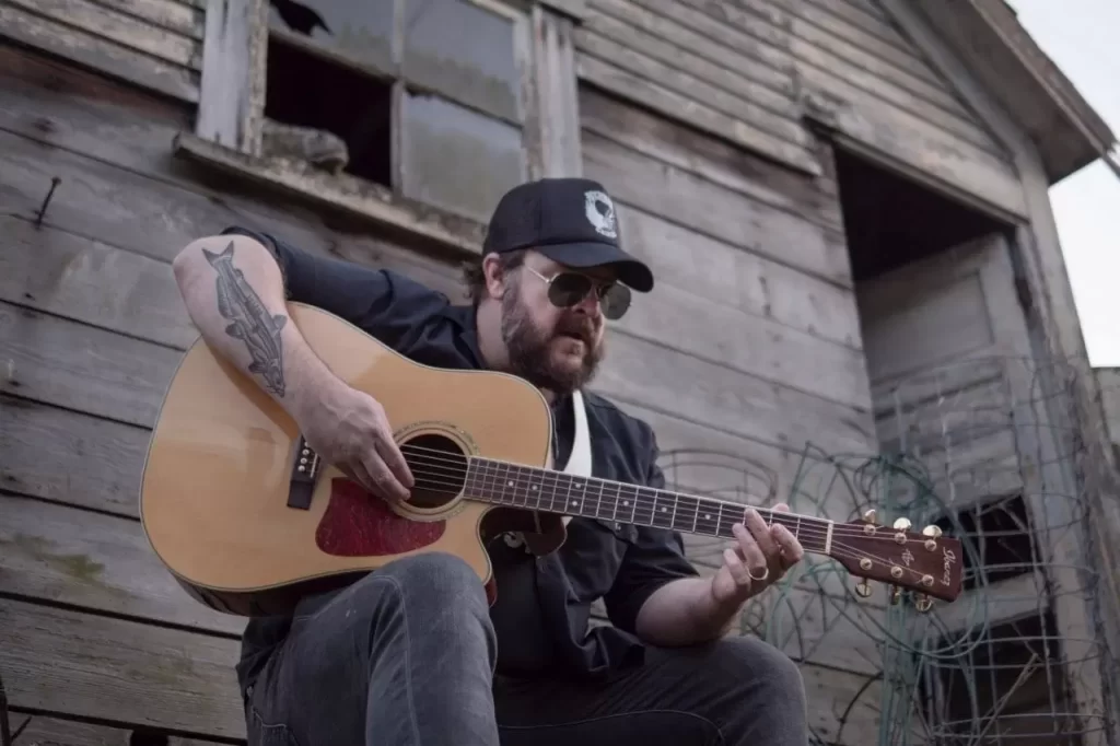 Robert Connely Farr Confronts Universal Pain Through Found Footage and Bentonia Blues