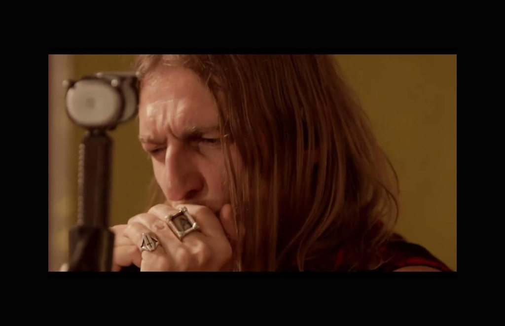 VizzTone Artist Will Wilde Releases Holiday Single ‘Christmas Eve Blues’